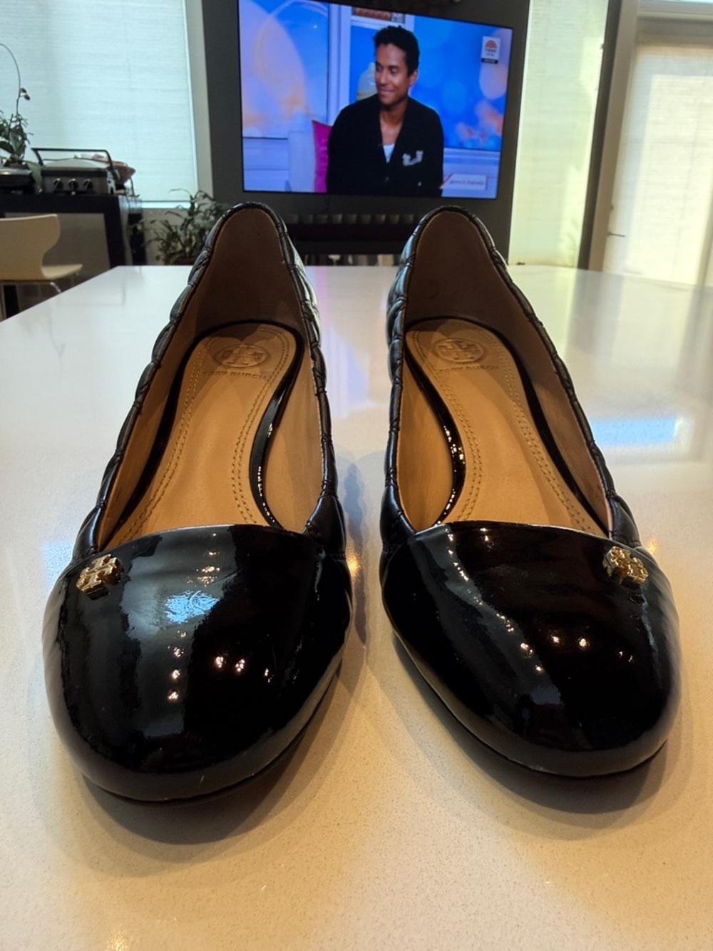 Tory Burch Black Quilted Leather Wedge Pumps with Gold Logo - Picture 6 of 11